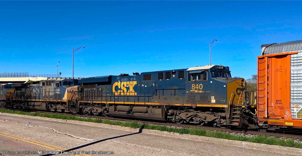 CSX 840